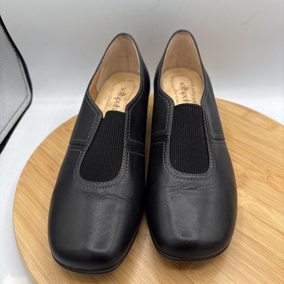 Softspots Womens 8.5M Wedge Elastic Panel Black Leather Round Toe casual Comfort - Picture 3 of 10